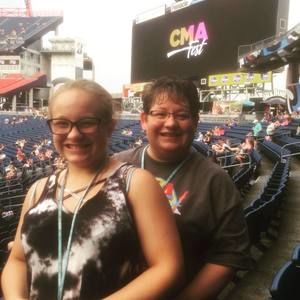 Meet your Posher, Gina